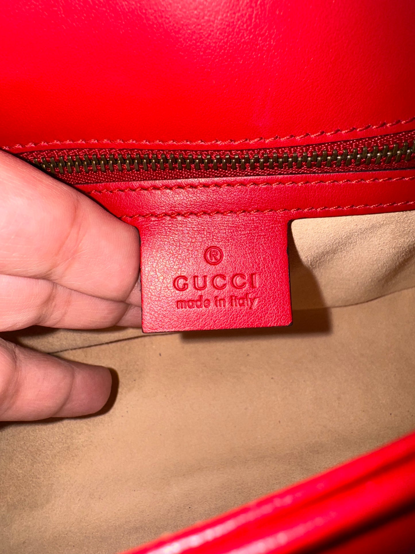 GUCCI MARMONT SMALL FLAP BAG