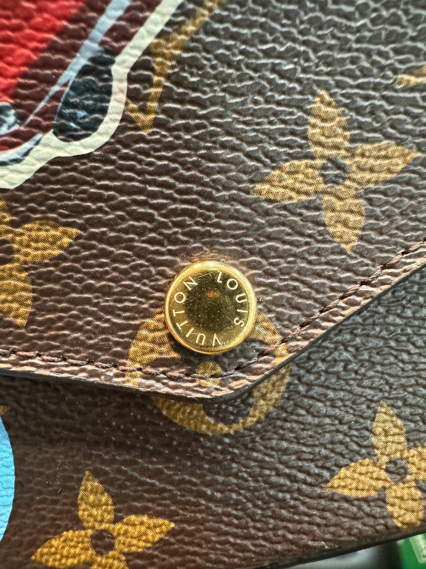 LOUIS VUITTON LIMITED EDITION WORLD TOUR FELICIE POCHETTE IN MONOGRAM CANVAS.