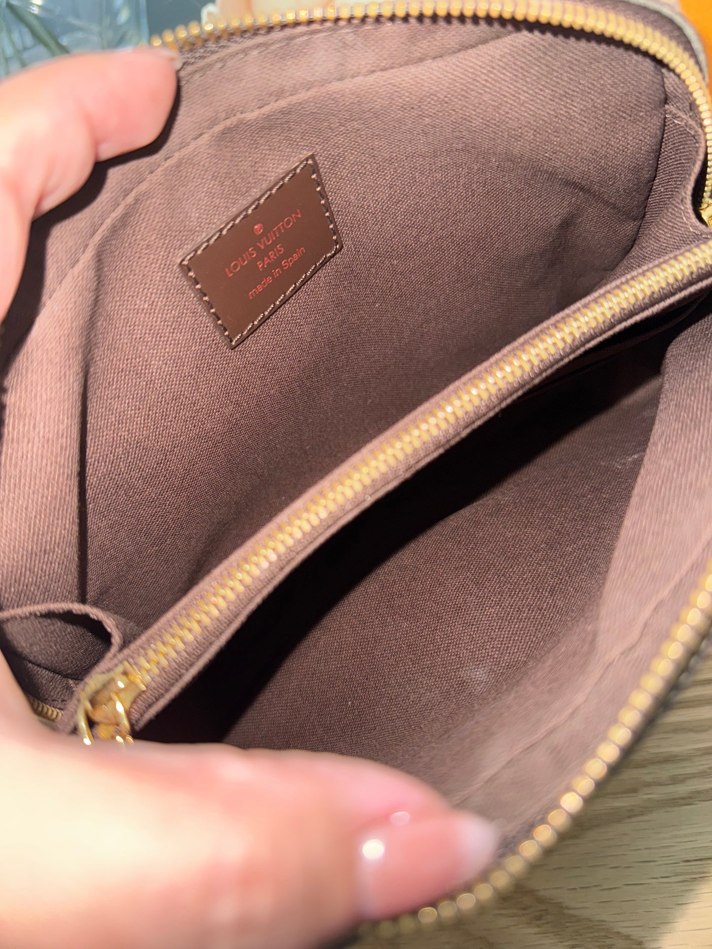 LOUIS VUITTON BROOKLYN BUMBAG/ BELT BAG/ BODY BAG