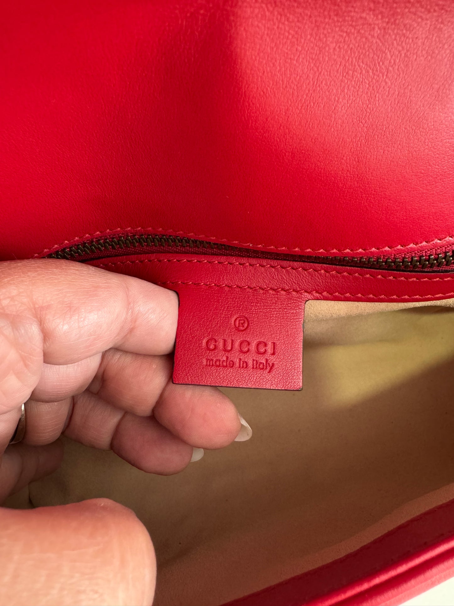 GUCCI MARMONT SMALL FLAP BAG