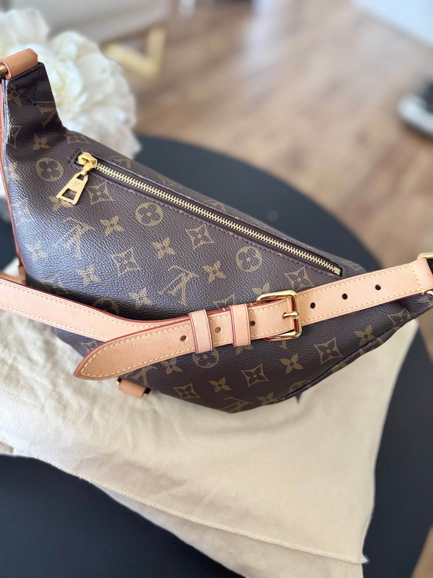 LOUIS VUITTON ORIGINAL CLASSIC BUMBAG / BELT BAG
