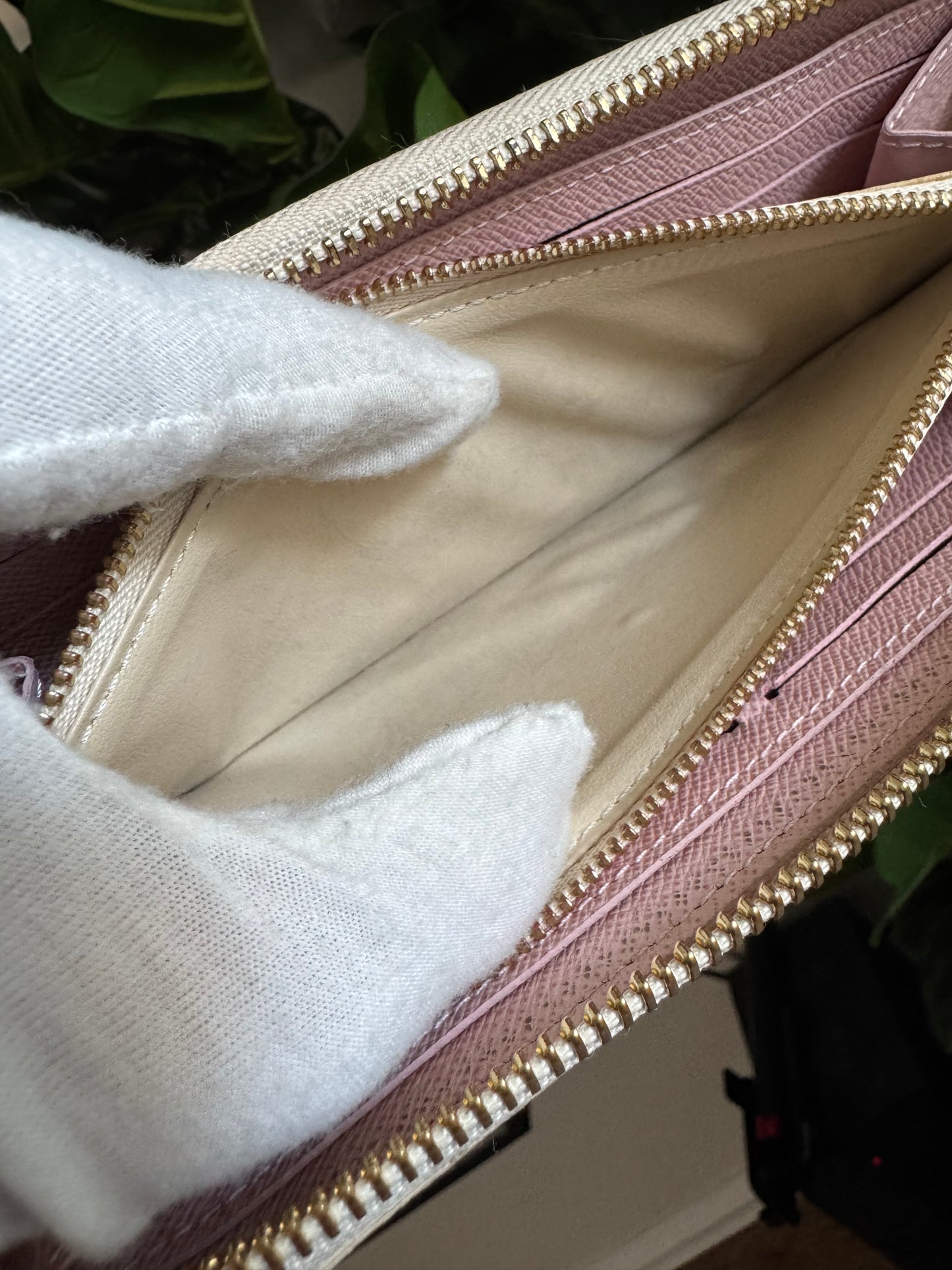 LOUIS VUITTON CLEMENCE WALLET IN DAMIER AZUR WITH ROSE BALLERINE INTERIOR