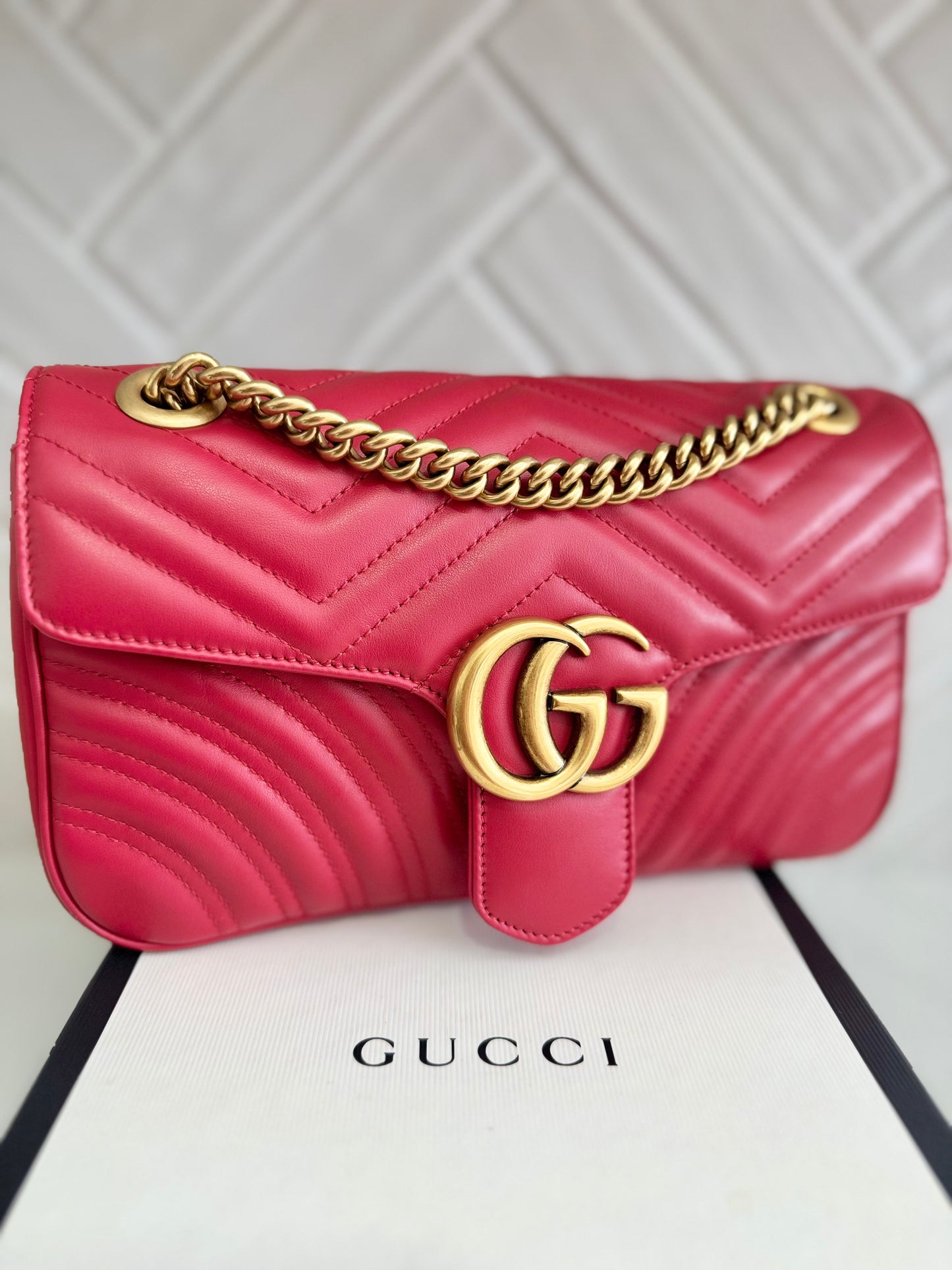 GUCCI MARMONT SMALL FLAP BAG