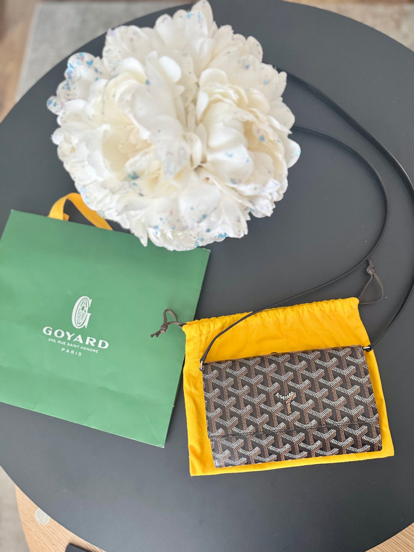 GOYARD VARENNE CONTINENTAL WALLET ON STRAP