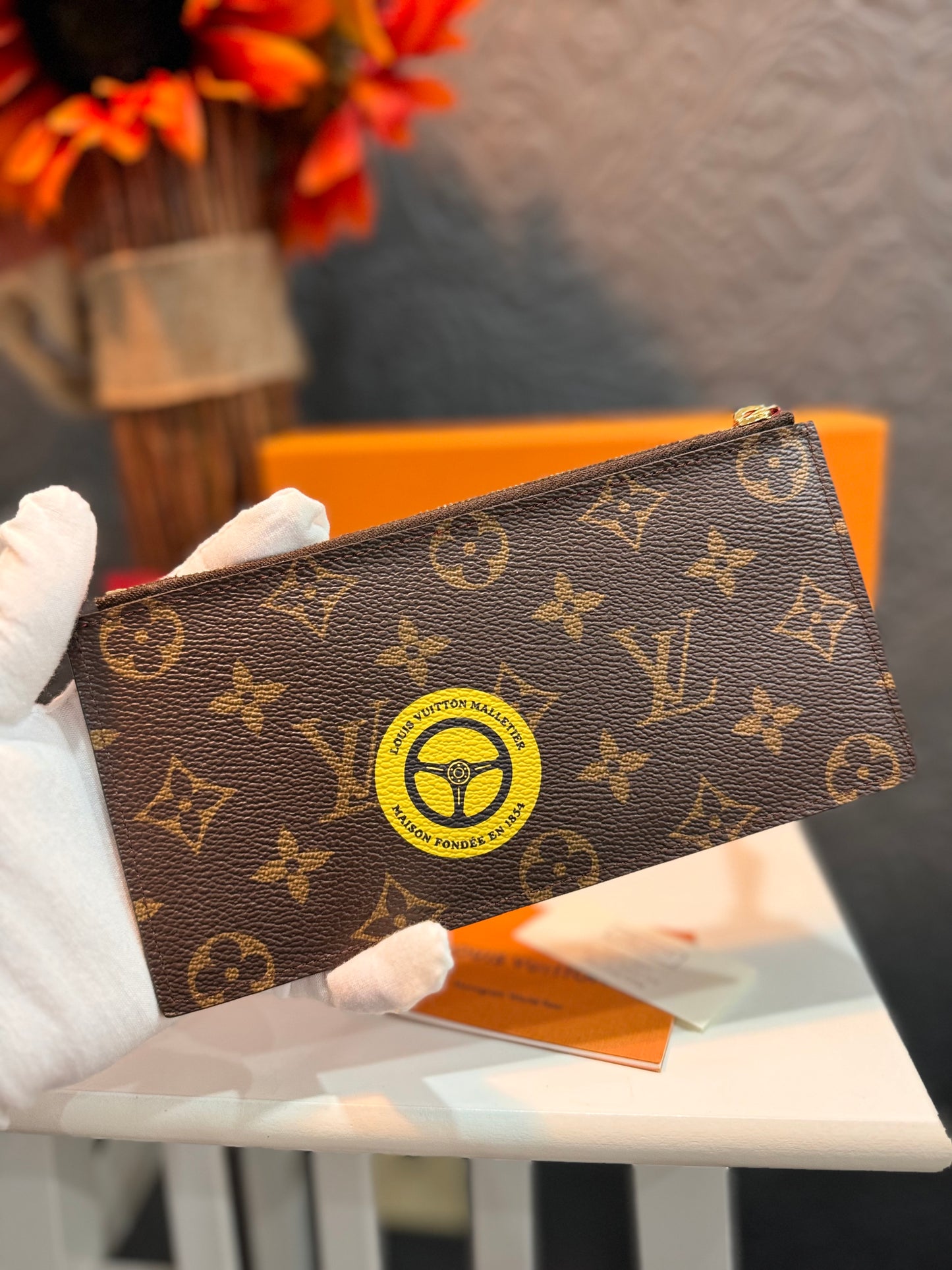LOUIS VUITTON LIMITED EDITION WORLD TOUR FELICIE POCHETTE IN MONOGRAM CANVAS.