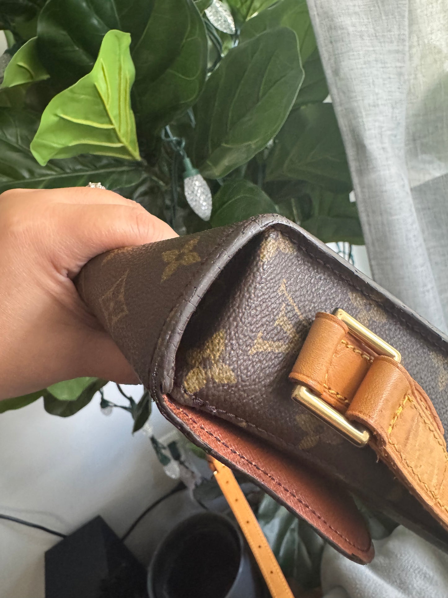 LOUIS VUITTON ST CLOUD GM CROSSBODY BAG