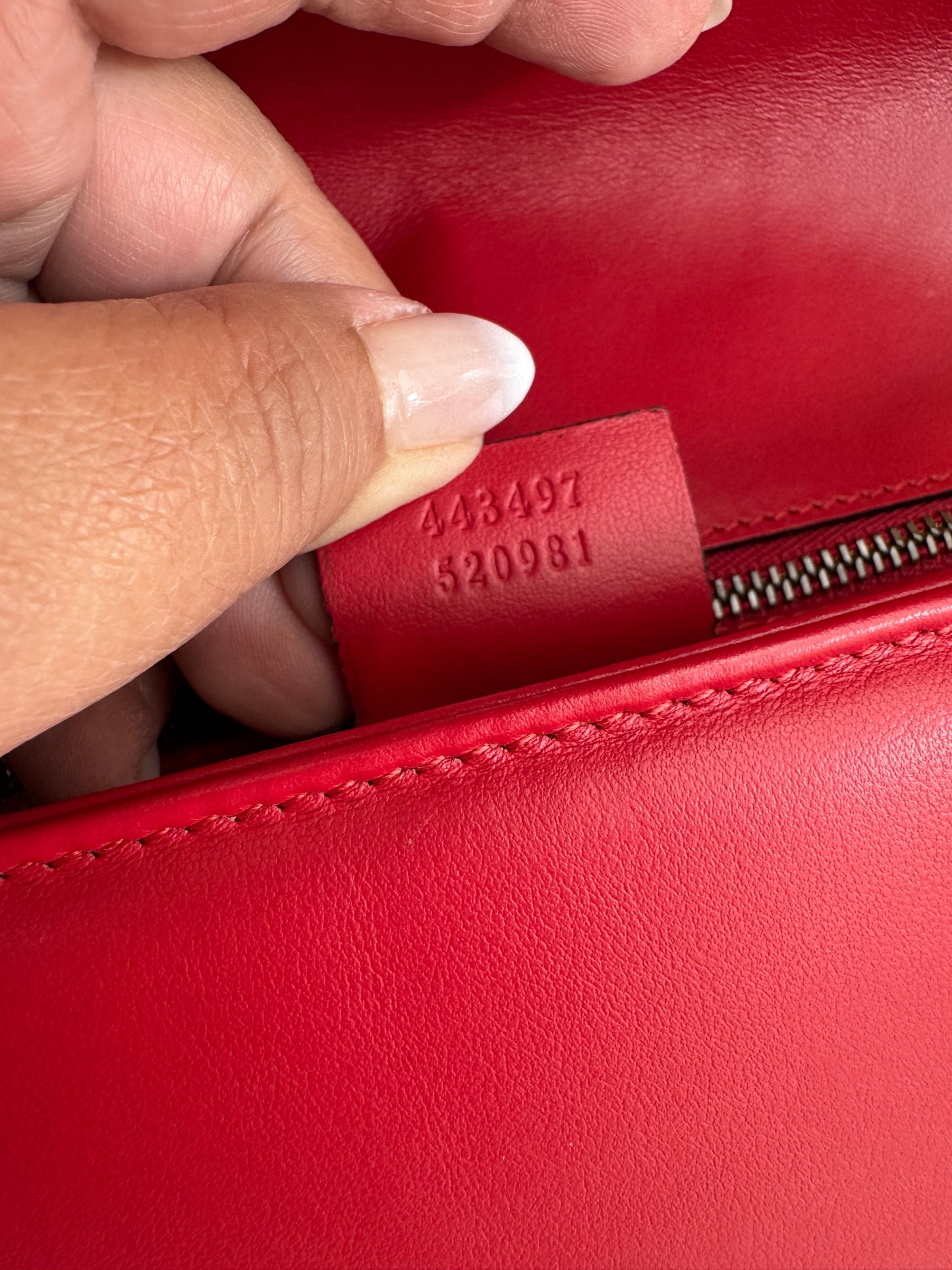 GUCCI MARMONT SMALL FLAP BAG