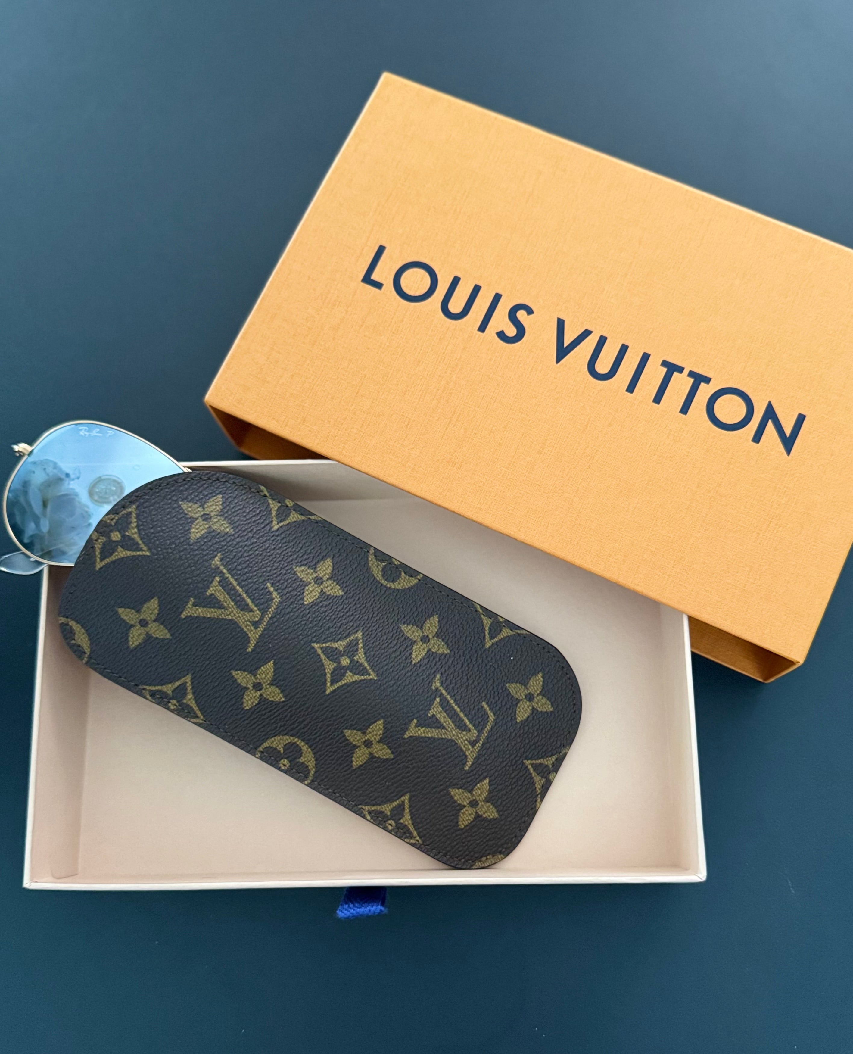 Monogram Canvas Etui Lunettes Plat Sunglasses/ Eyeglasses Case