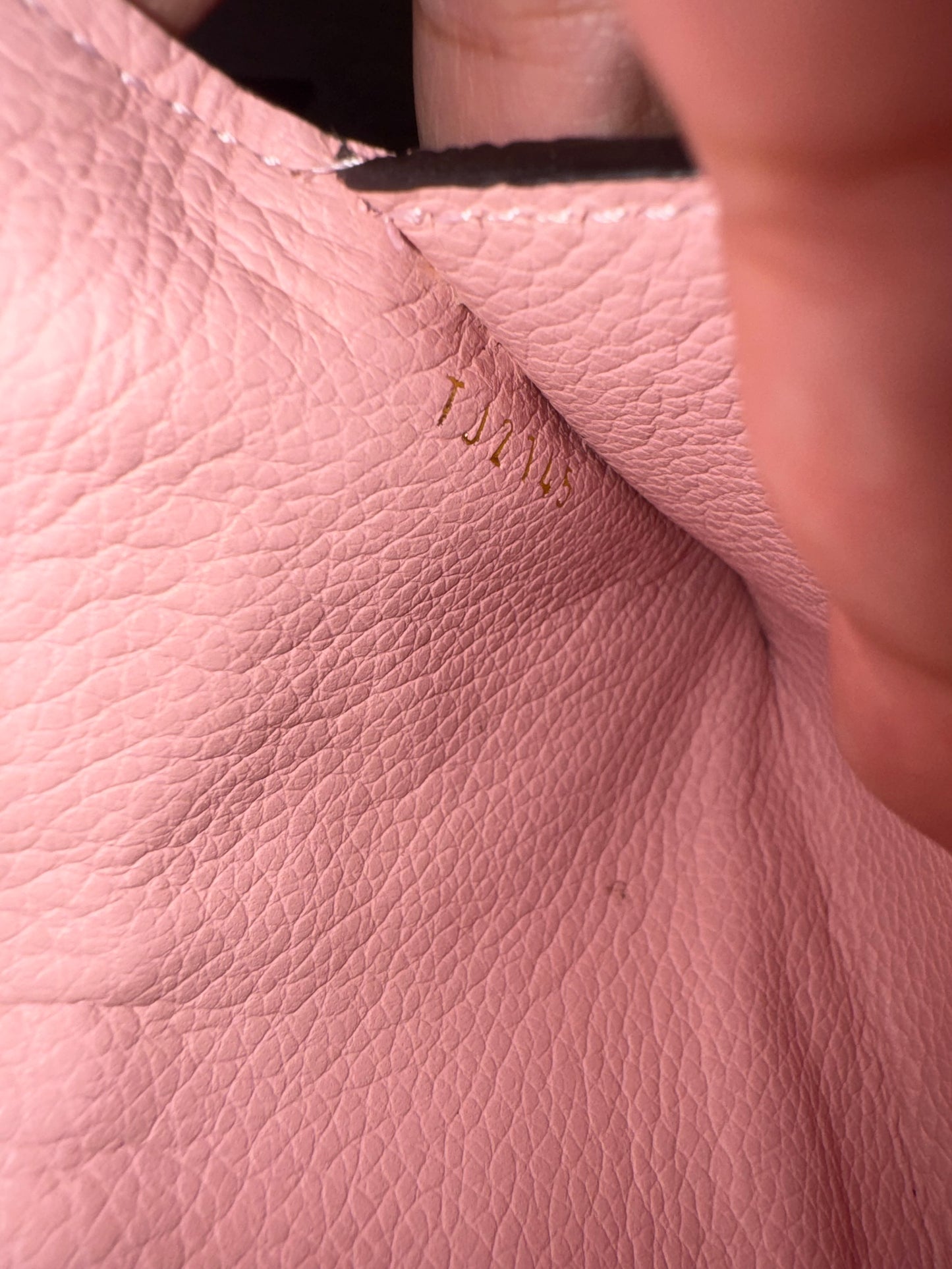 LOUIS VUITTON MONOGRAM EMPREINTE ROSE BALLERINE KEY POUCH (Bigger version)