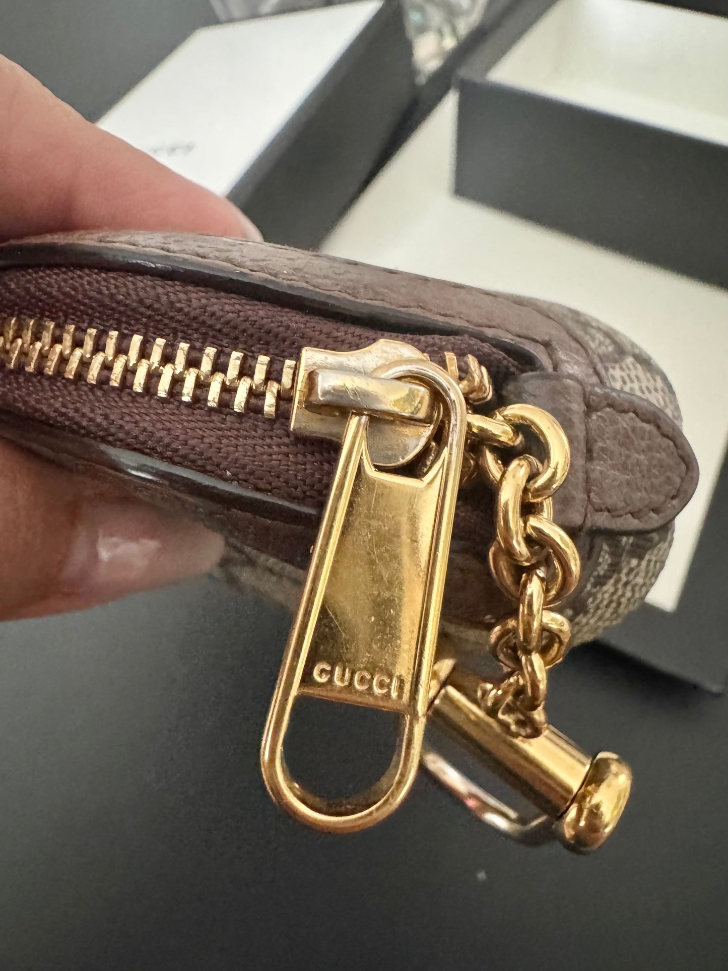 GUCCI Supreme Monogram Web Ophidia Dome Key Pouch Beige New Acero