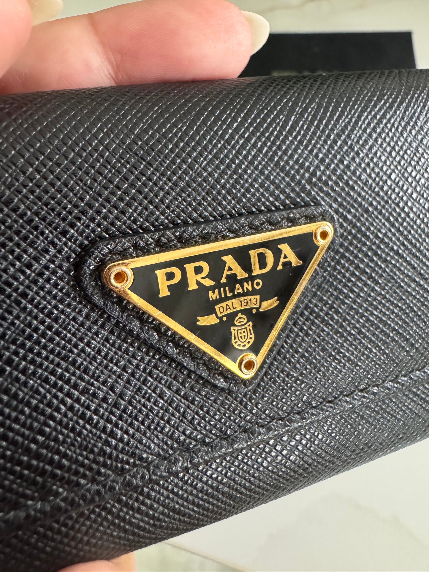 PRADA SAFFIANO LEATHER TRIANGLE 6 KEY HOLDER