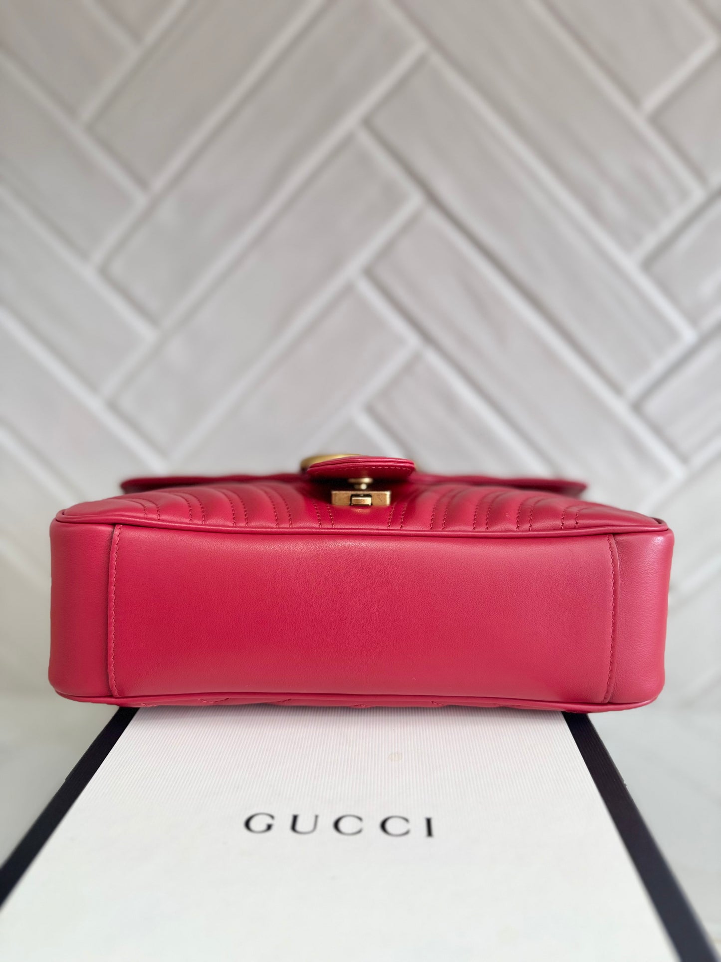 GUCCI MARMONT SMALL FLAP BAG