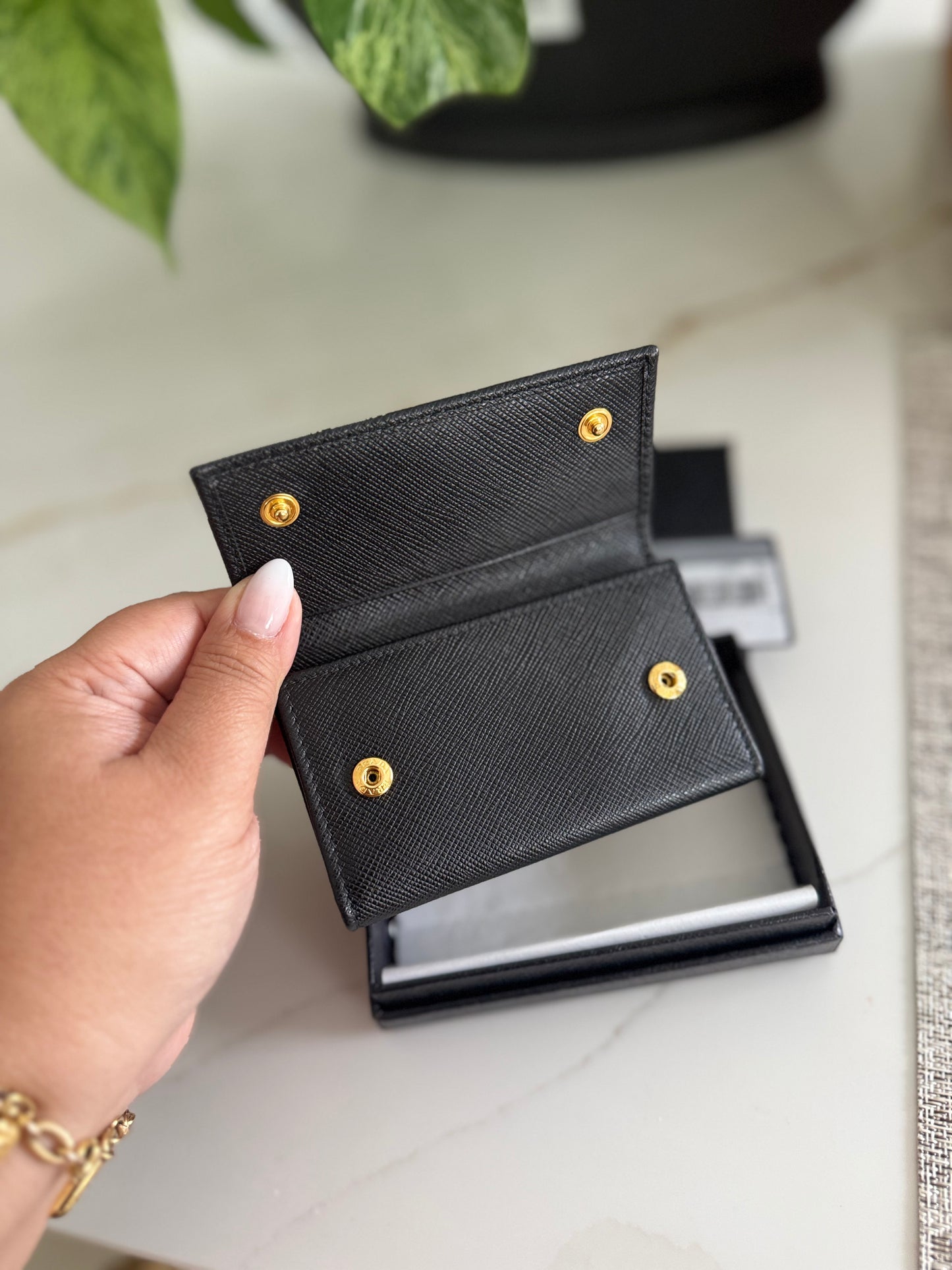 PRADA SAFFIANO LEATHER TRIANGLE 6 KEY HOLDER