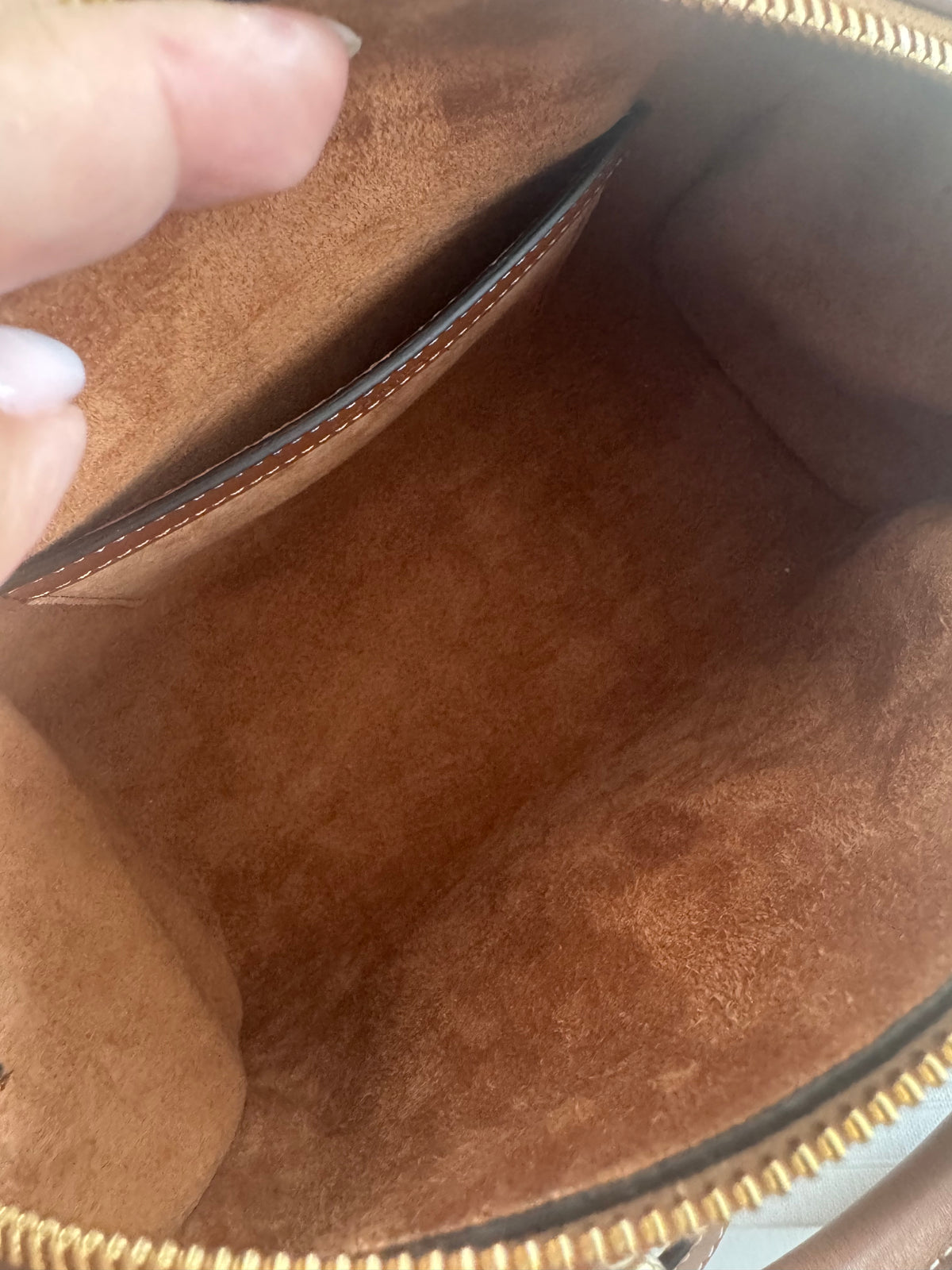 🤎 Celine Triomphe Small Boston Bag in Tan Smooth Calfskin