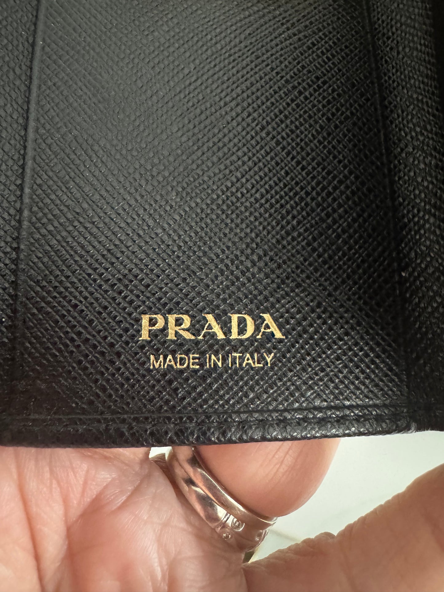 PRADA SAFFIANO LEATHER TRIANGLE 6 KEY HOLDER