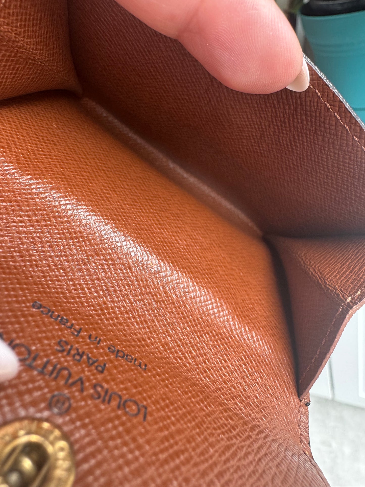 LOUIS VUITTON LUDLOW CARD AND COIN CASE