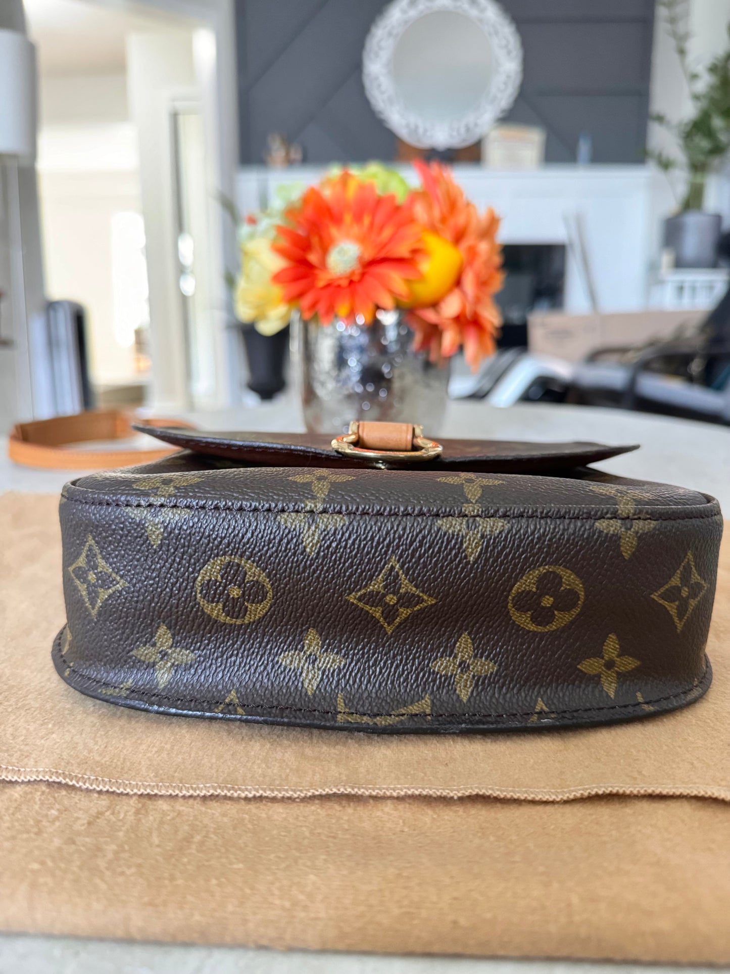 LOUIS VUITTON ST CLOUD MM CROSSBODY BAG