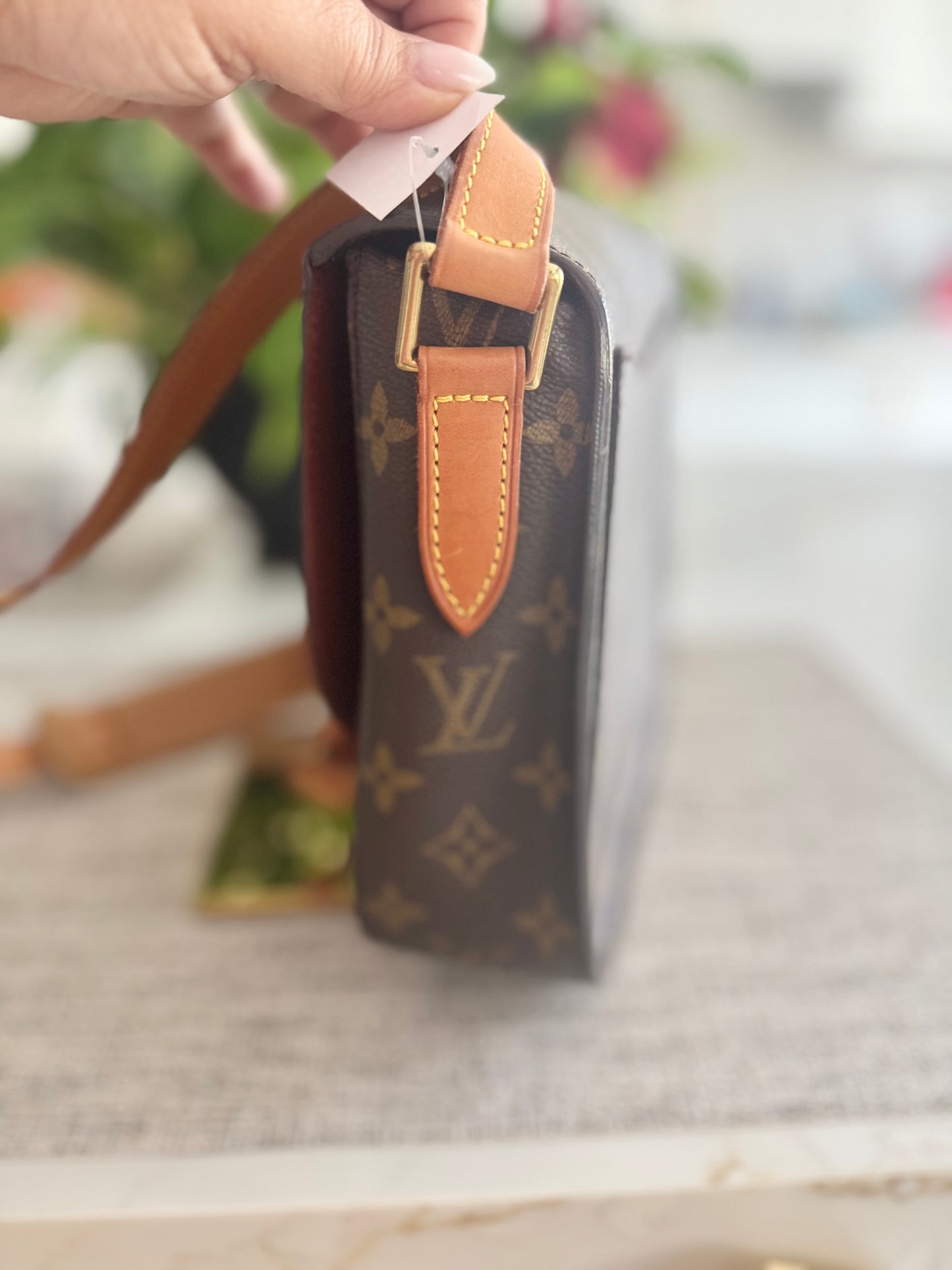 LOUIS VUITTON ST CLOUD GM CROSSBODY BAG