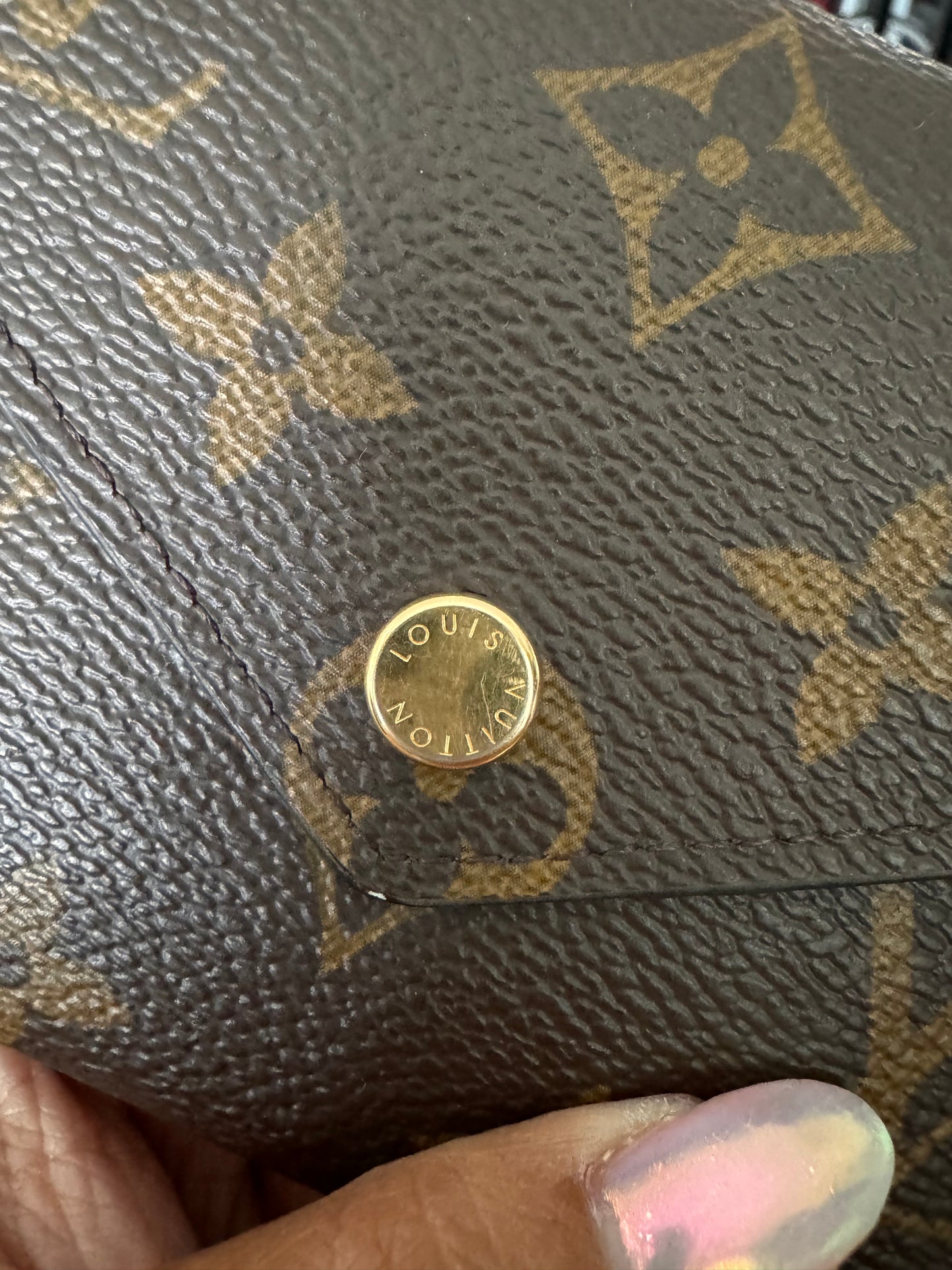 LOUIS VUITTON VICTORINE COMPACT WALLET